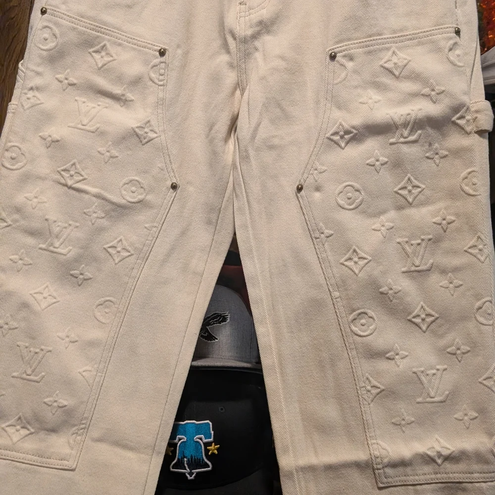 Louis Vuitton Cream Pants - Picture 5 of 5